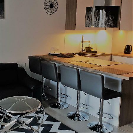 Apartament New York Rozana 19 Poznan Ngoại thất bức ảnh
