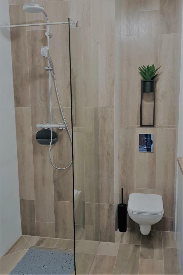 Apartament New York Rozana 19 Poznan Ngoại thất bức ảnh